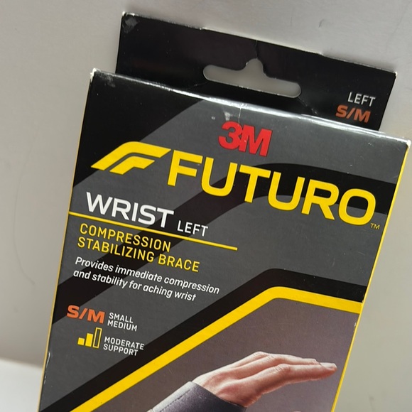 3M Futuro Wrist Left Brace for Compression and Support in Black - Picture 6 of 14
